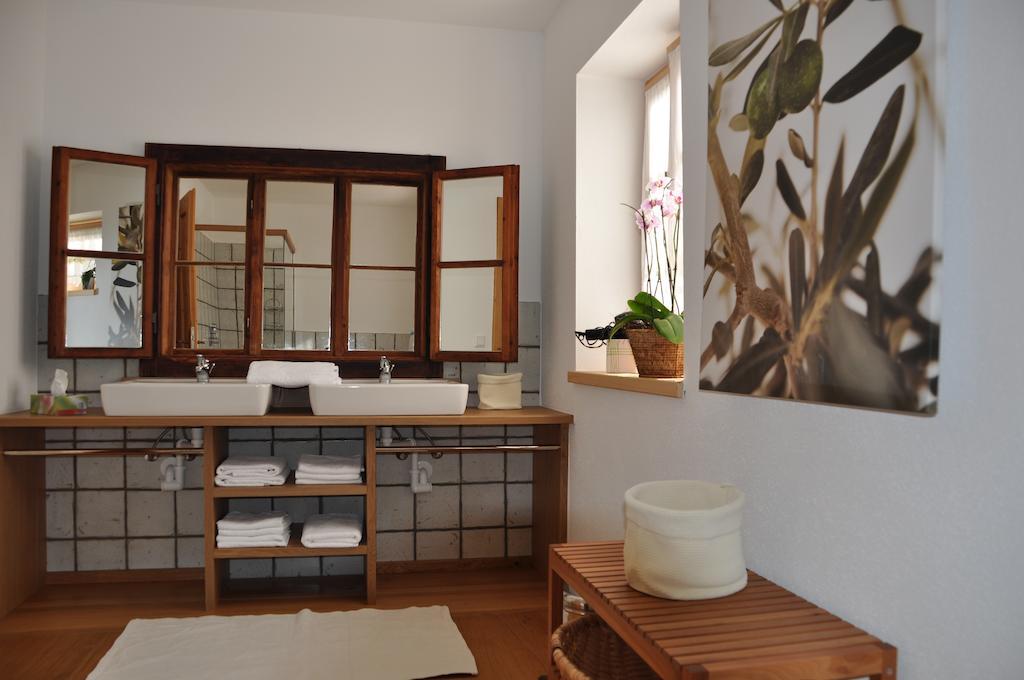 Exklusiv Apartment Scheichl Unterach am Attersee Rum bild