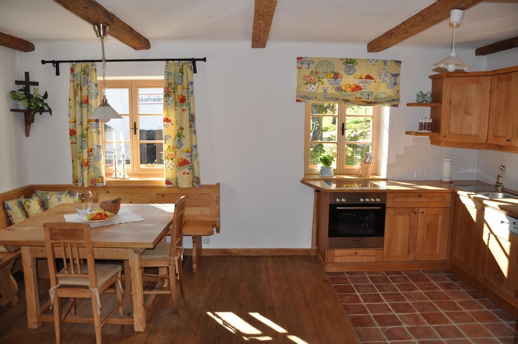 Exklusiv Apartment Scheichl Unterach am Attersee Rum bild